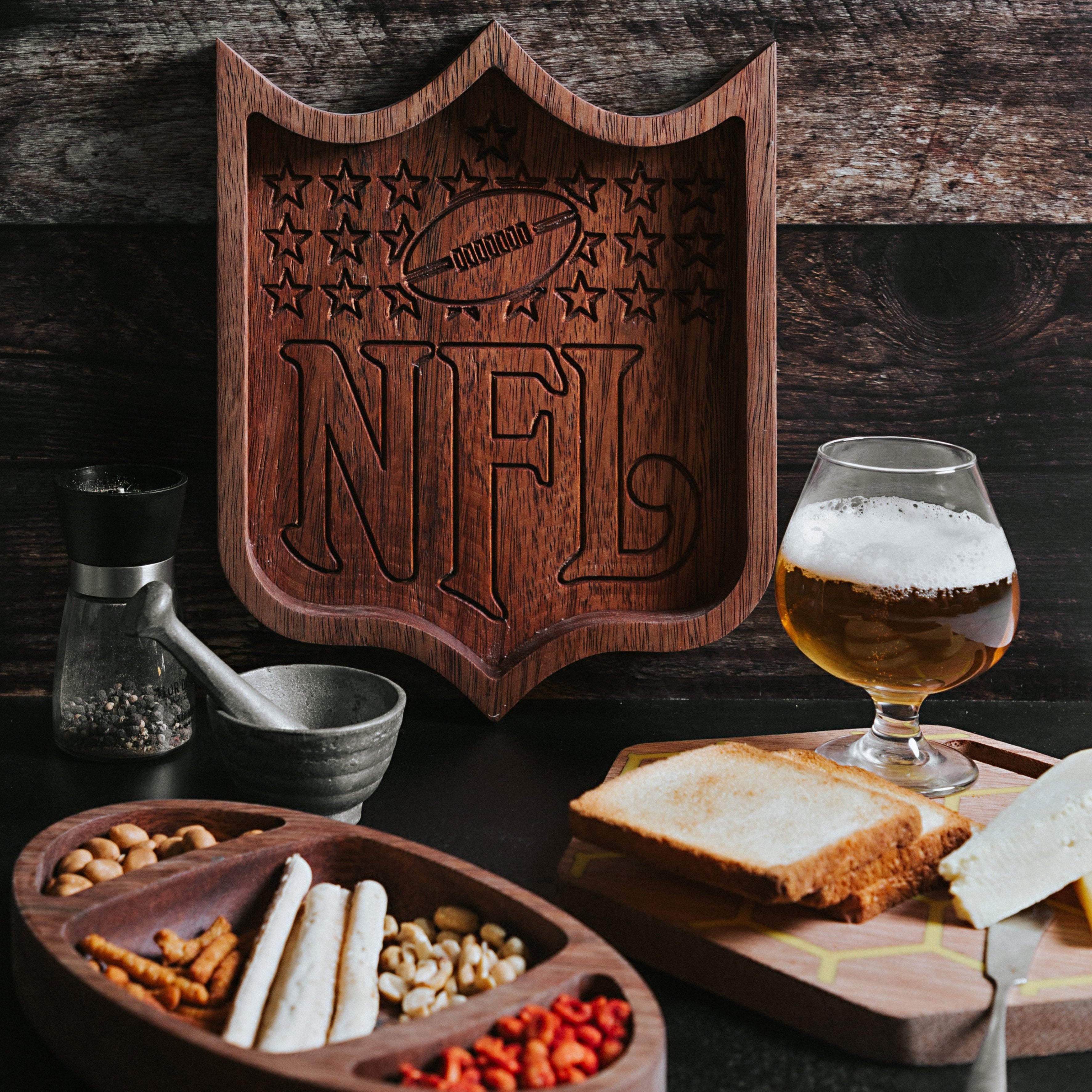 Plato Botanero de Escudo NFL